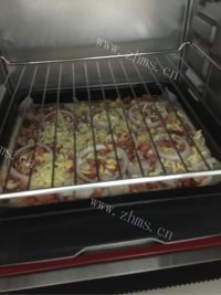 美味烤箱版披萨做法图解8)