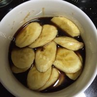 减肥美食醋泡香蕉片做法图解5)