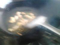 口感丰厚的肉炒西兰花做法图解6)