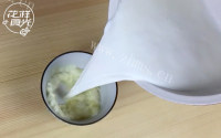 「花样食光」姜撞奶做法图解8)