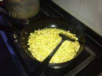 家常菜五花肉炒黄豆芽做法图解4)