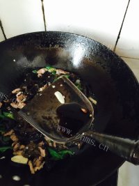 诱人的农家小炒肉做法图解6)