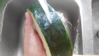 五味俱全的薏米冬瓜汤做法图解2)