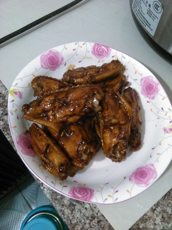 珍馐美味的可乐鸡翅