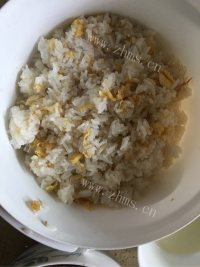 爱心蛋炒饭做法图解6)