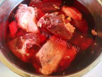 简易牛肉粉丝汤做法图解1)