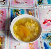 美味的南瓜白菜汤