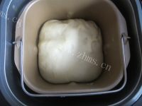自制奶酥粒餐包做法图解5)