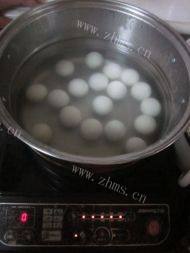 水煮汤圆做法图解3)