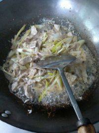 家常菜大葱炒肉片做法图解7)