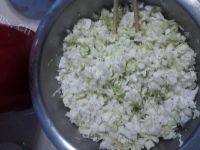 白菜猪肉水饺做法图解2)