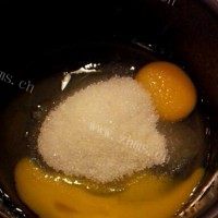 五味俱全的焦糖布丁做法图解1)