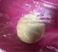 可口的辫子面包做法图解4)