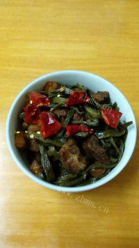 家常菜红烧肉炖干豆角