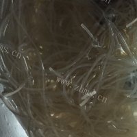 美味的冬瓜粉丝汤做法图解2)