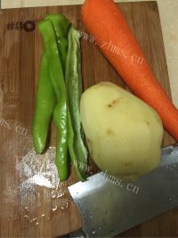 美味的土豆咖喱饭做法图解2)