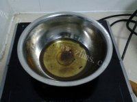 口感好的皮蛋豆腐做法图解8)