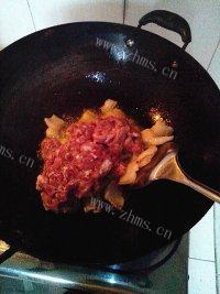 家常菜香菇炒肉丝做法图解5)