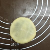 自制枣泥菊花酥做法图解23)
