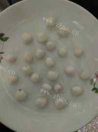美味鱼皮花生做法图解5)