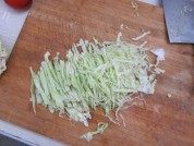 洋白菜炒西红柿做法图解2)