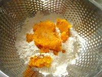 别有风味的南瓜煎饼做法图解3)