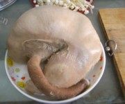美味的白果腐竹猪肚汤做法图解3)