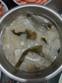 美味的冬瓜海带汤做法图解6)