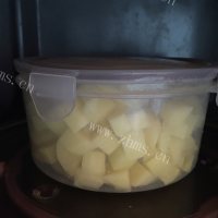 营养丰富的土豆饼做法图解2)