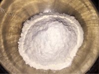 自制白糖酥饼做法图解8)