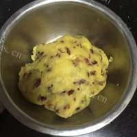 诱人的蔓越莓饼干做法图解6)