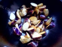 家常菜蒜香茄子做法图解5)