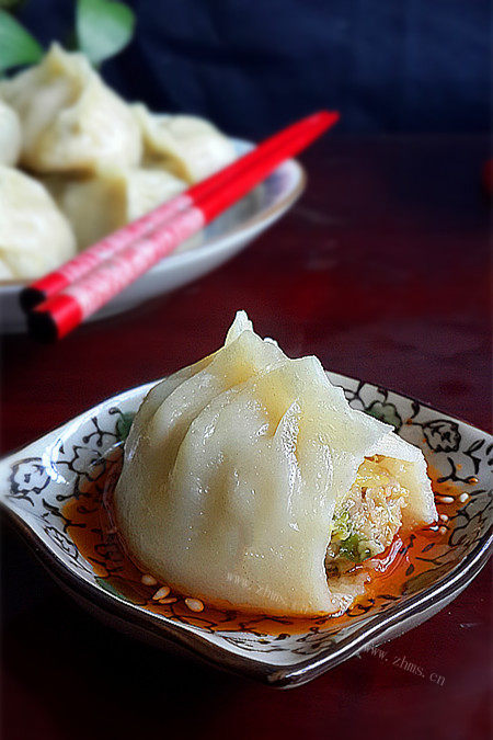 香喷喷的烫面蒸饺