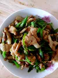 家常菜尖椒肉丝