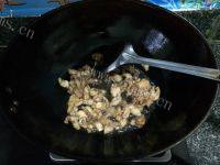 家常菜青椒炒瘦肉做法图解5)