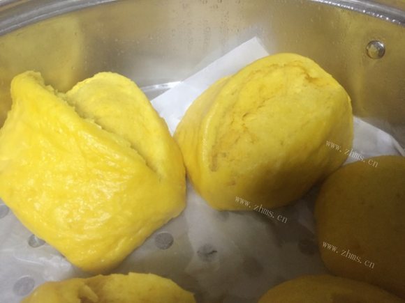 色味俱佳的南瓜馒头