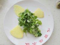 诱人的羊肉焖黄花鱼做法图解4)