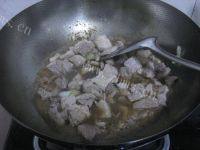 家常菜肉炒土豆片做法图解5)