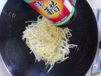 味道不错的醋溜土豆丝做法图解6)
