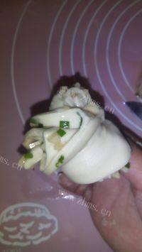 葱香花卷做法图解7)