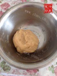 健康的无糖绿豆沙月饼做法图解4)