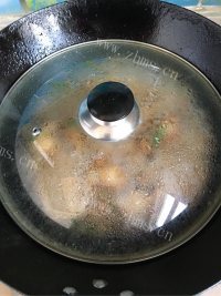 美味的红烧鸡翅根做法图解9)