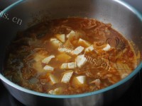 韩式泡菜海鲜豆腐煲做法图解10)