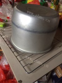 简单DIY电饭煲版紫薯蛋糕做法图解9)