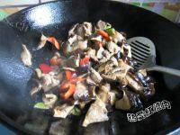 家常菜肉炒香菇