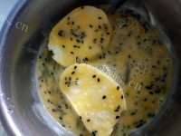 鸡蛋芝麻馒头早餐版的做法图解五