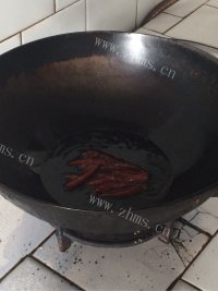 家常菜炒干豆腐做法图解2)