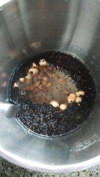 美味的花生芝麻糊做法图解5)