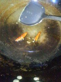 常吃不腻的苦瓜炒鸡蛋做法图解8)