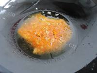美味的咖喱蛋炒饭做法图解6)